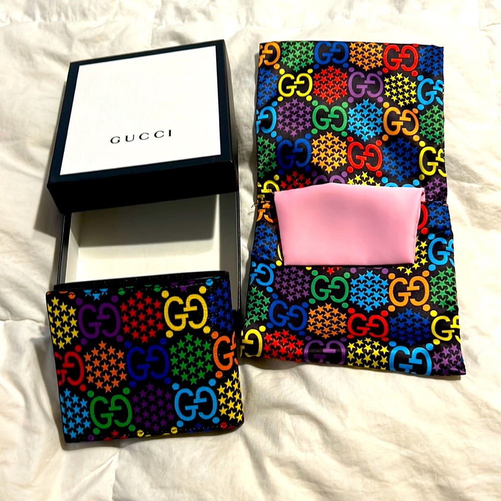 New in box Gucci wallet